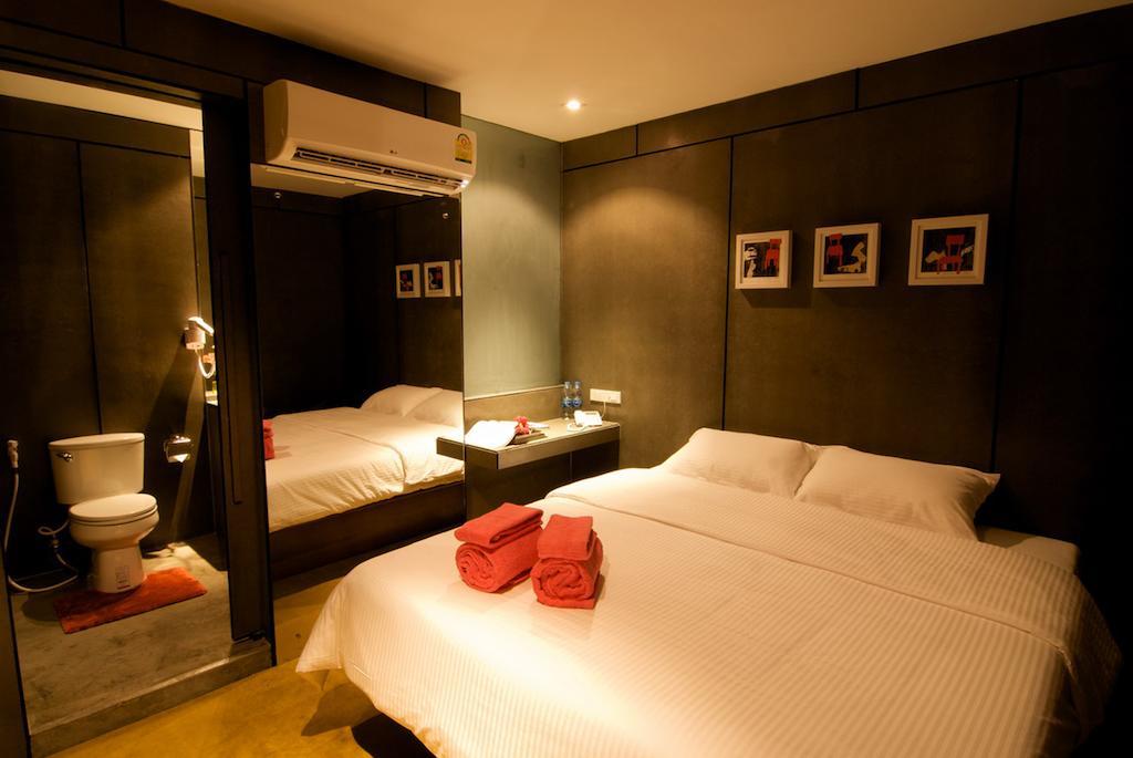 Justbeds Hotell Bangkok Exteriör bild