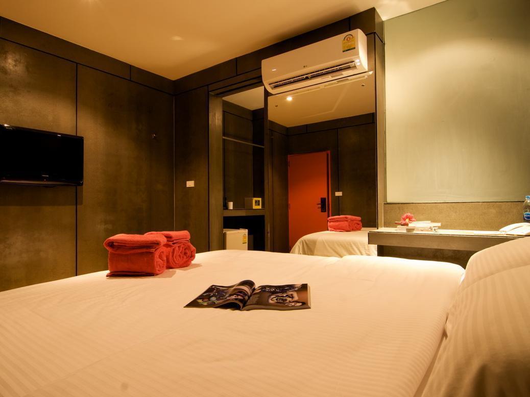 Justbeds Hotell Bangkok Exteriör bild
